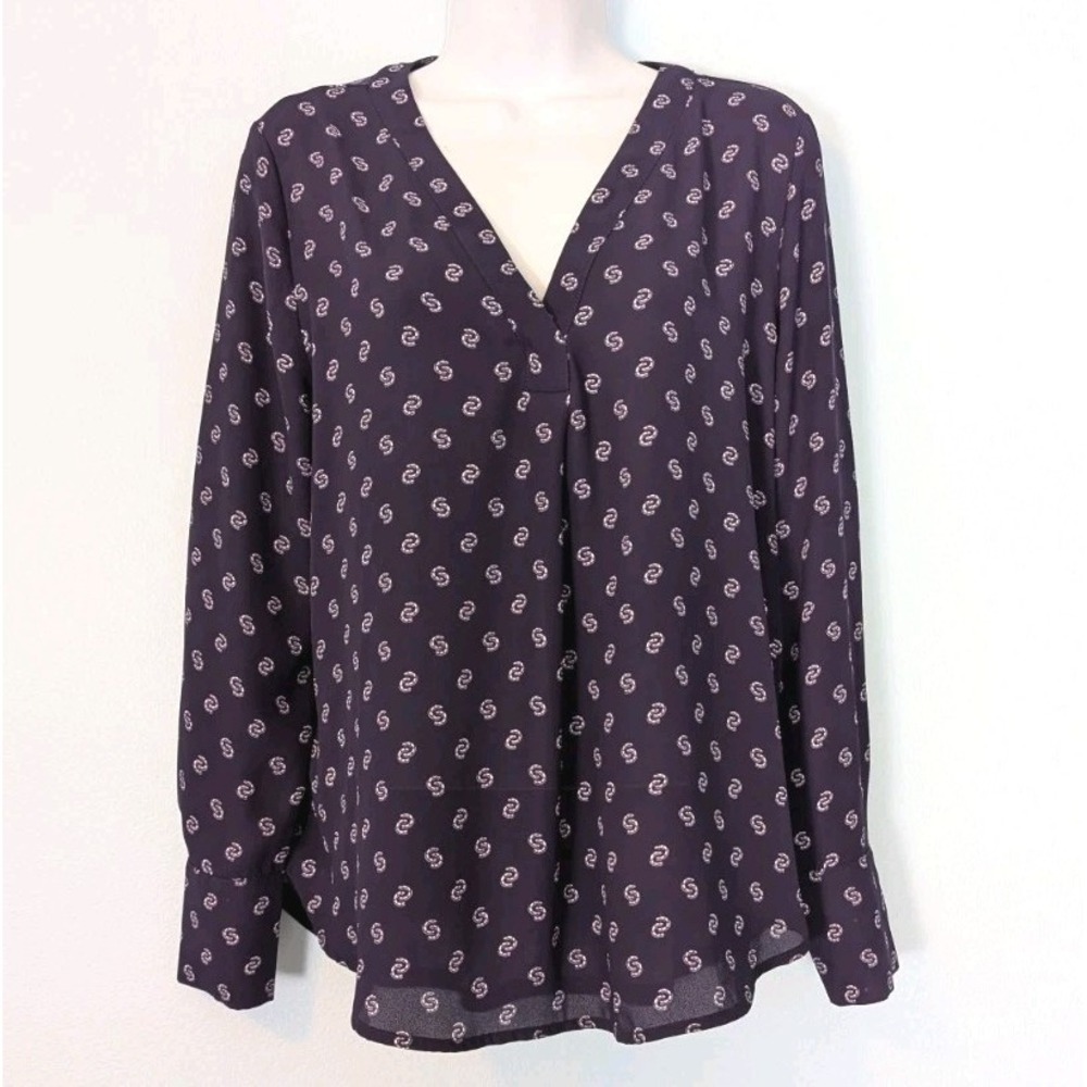 Ann Taylor Top Purple Horseshoe Print Medium Petite Stretch Back Long Sleeve